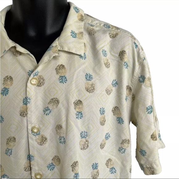 Mens Tommy Bahama Pineapple Short Sleeve Hawaiian Camp 100% Silk Shirt Sz L - Picture 1 of 6